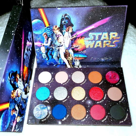 DISNEY STAR WARS X COLOURPOP EYESHADOW PALETTE - Picture 6 of 11